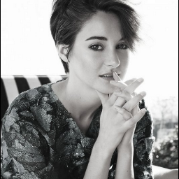 Divergent4life_'s profile picture. if i follow you, hope u follow back :)
#fourtris