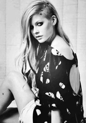 DebieberDani's profile picture. CD9 ❤ Avril Lavigne ❤ Justin Bieber ❤ Mario Bautista❤Juanpa Zurita❤Miley Cyrus