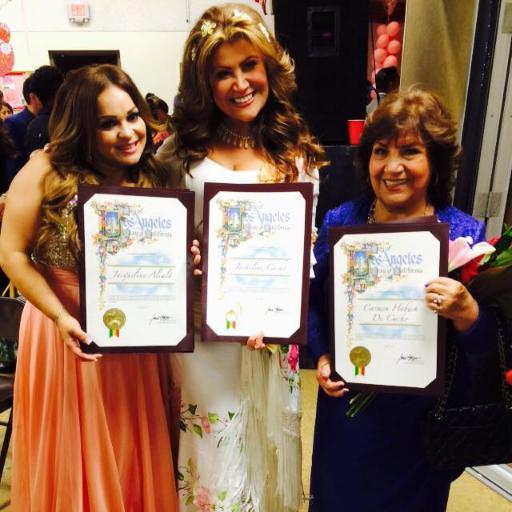 HeroinasdeHOY's profile picture. Nuestro propósito: es mostrar el papel importante que las madres latinas juegan en la vida de la familia