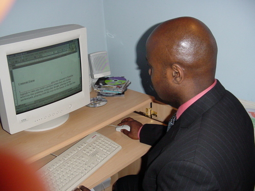 British Ghanaian, computer specialist & supplier of PC & mobile related products. Interested in topics related to race, politics, business and trivia.