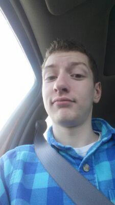 PeersIsHere's profile picture. 