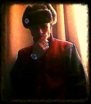 5e7e50fee33c4e0's profile picture. comedian footballer staffholder