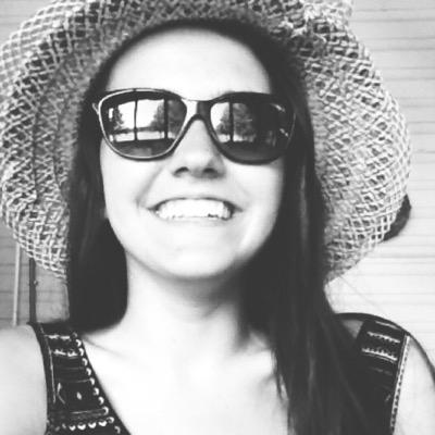 carolynalana's profile picture. 