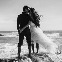 Luxury wedding photographer Italy Montenegro, Spain, Prague, France, Santorini, Cyprus – Shevtsovy photography. We shoot successful, elegant,  loving couples