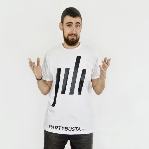 PartyBusta's profile picture. An enthusiastic DJ who likes to party and bring joy to people. Let's rock the party! Booking: +4 0732469122 / booking@partybusta.com