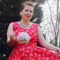 Caroline Backhouse (nee Twist) (@carrie_twist) 's Twitter Profile