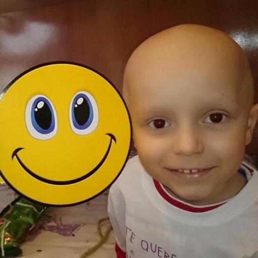Fundación La Sonrisa de Alex. Para la investigación del #SarcomadeEwing, cáncer infantil. Porque son solo niños. Hazte socio. #TodoporAlex