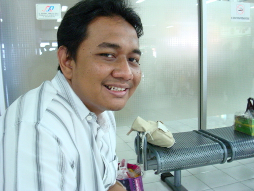 project manager | PMO specialized in Data Analysis | serial downloader | gamers reviewer | 081586603379