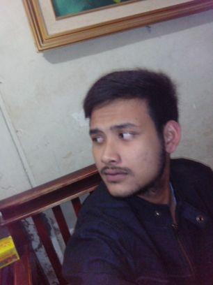 Kenalan yu biar Varokah :v Jngn Lupa Follback