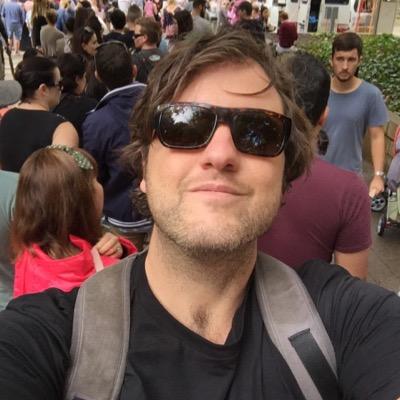 Founder and Technologist at @hipflaskapp Singer, Guitarist and guy from Perth
