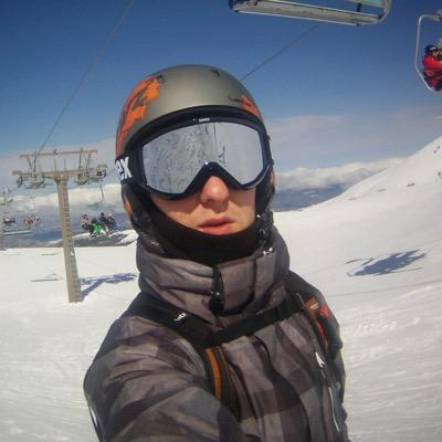 joannllauri's profile picture. Estudiante de Grado Superior de Automocion en Valencia