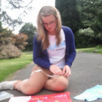alex_w_22's profile picture. Student pharmacologist with a dream to cure cancer. Volunteer for Girlguiding and ATE Superweeks ☀️⭐️