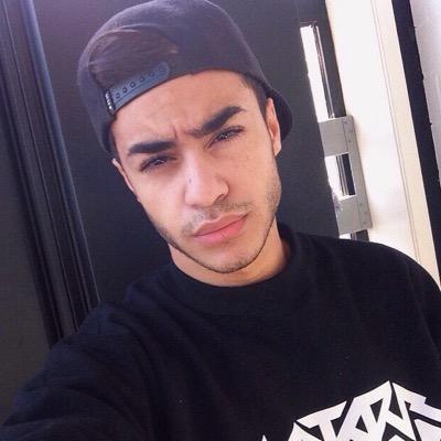 JayRPGSDC's profile picture. if you're reading this it's too late i fucked your girl.