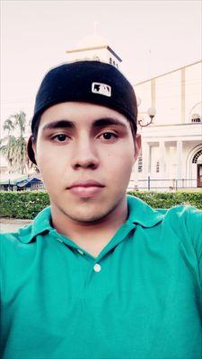 escribo lo que a ti te gusta leer ; no soy responsable si te enamoras.