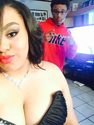 _TajianaMariah's profile picture. 