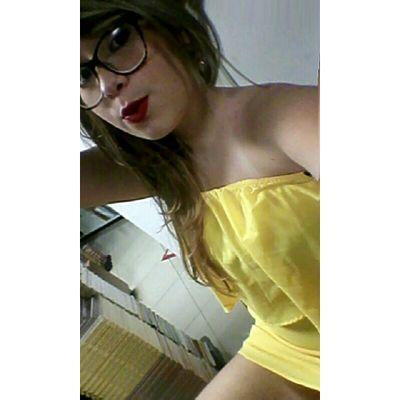 bastoskaroliny's profile picture. Paraibana || 16 anos✌|| Escorpiana ♏ || Futura PM.