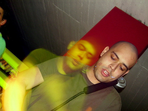 daveeddj's profile picture. Music is the key!!