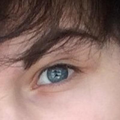 eyebrow. they rnt fak shutup and lemme b grate