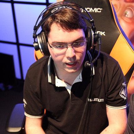 Starcraft 2 newswriter @OgamingSc2 ex-@Millenium (photo : @ShortID)