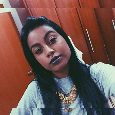 Thaís Matos on Twitter: “quase 2 anos de namoro e o sentimento só