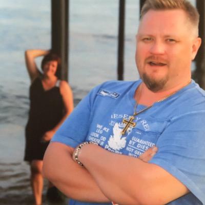 OPalovaara's profile picture. Finnish taxidriver.