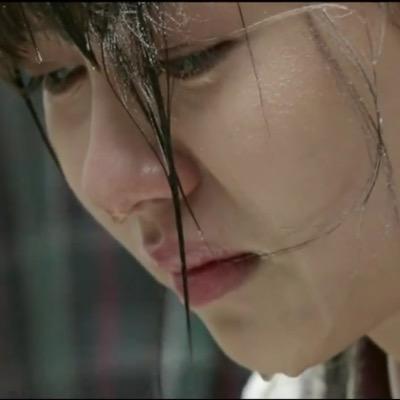 fartyo's profile picture. ความเศร้าเท่านั้นที่อยู่ในชีวิต