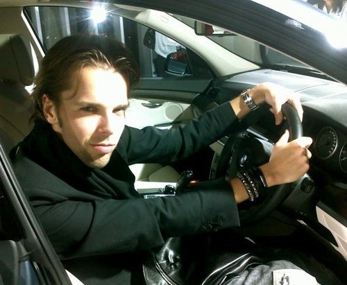 TonnyOlausen's profile picture. Journalist https://t.co/4GXgk42rUH
Illustrator: https://t.co/hjsnzUpQQv