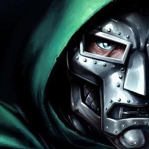 Monarca Supremo de la nación de Latveria. Creador del Battleworld. Viajero Dimensional. Soy mejor que Reed Richards.