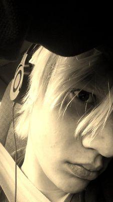 BradTheLongLad's profile picture. @Abn0rmalArtist @FangirlAlaya