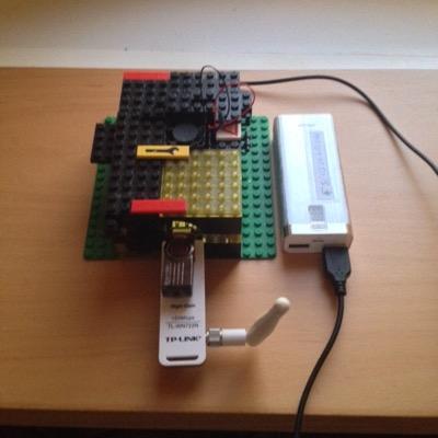 fan de raspberry pi gnu Linux et co-animateur l'apéro papas manchots.discord: https://t.co/yhhQhWFH3I