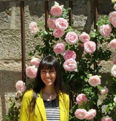 Bióloga, Diseñadora, Divulgadora, Profesora y Maker aunando pasiones como VP Community en @genially
Si algo no te gusta, mejóralo.