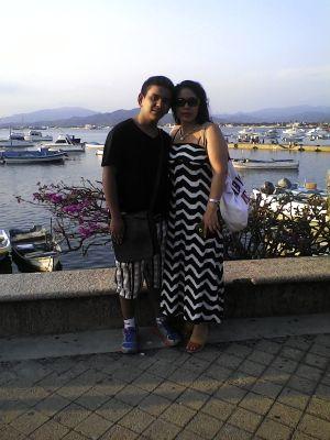 crisbaal18's profile picture. 