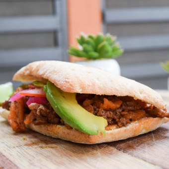 Cocina Urbana en TJ Tacos y Tortas en salsa especial y tortillas recién hechas. Ave Las Palmas y Chula Vista Tel 381-5961 Lunes a Viernes 12-9p Sab y Dom 10-7p