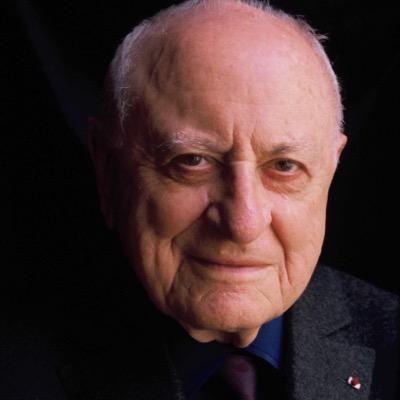 Président de la Fondation Pierre Bergé-Yves Saint Laurent. Président du Conseil de surveillance du journal Le Monde et du Nouvel Observateur.