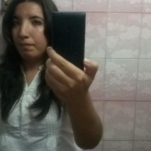 amo a la banda el recodo me considero 1000% recodera de corazon y mis favoritos son geovanni mondragon,charly perez,jose cruz ,joel lizarraga entre otros