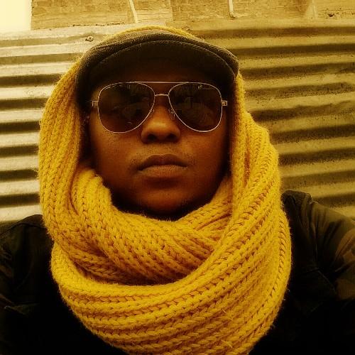 Modern r&b/soul singer, songwriter, poet, creative, Radio Host on HBR