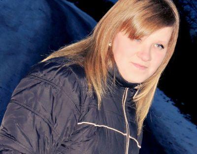 kristina031524's profile picture. слушаю музыку,