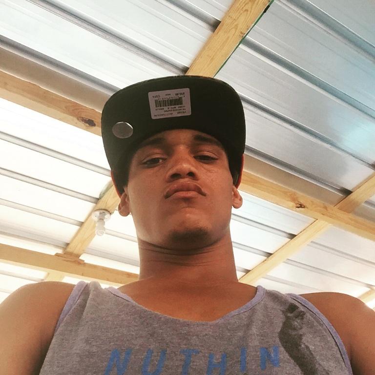 WandelMelo's profile picture. soy estudiante de cantabilidad y inventario y yah soy electricista recidencial mi pasa tiempo es jugar baloncesto y beisboll y leer y escuchar musica....