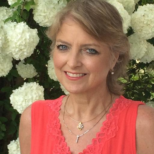 I am a the oldest of 7,husband is John Giles, Sew, make jewelry, home decor business Go to church at The Bridge in Conyers. Running a haves & needs ministry