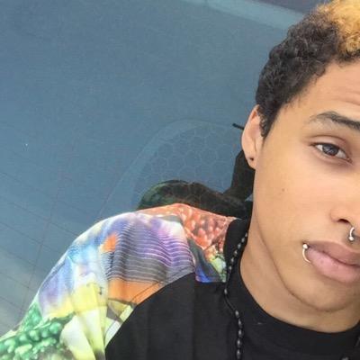 elie_cody's profile picture. 