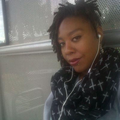 #calibred #notyouraveragefem #thafemwitlocs #teamshezone #teamlesbian #caligirl #teamfemme #Gemini #girlongirl #teamlgbt