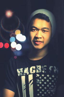 Ramdan_backout's profile picture. “{ ~ architect ~ }  Like earth - west java [SilenT Photography] » {drawing pencil, mathematic study,listen the music, playing guitar and sing a song}”