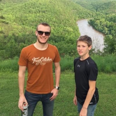 ItsJustAvise's profile picture. 