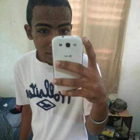 David809_'s profile picture. Mientras menos saben de mi , mas mejor nos va como amigos.