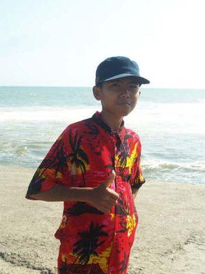 lisin_muhammad's profile picture. Jangan biarkan pahlawan kita berjuang sendiri | Stand Up and singing | PSS Sleman 1976