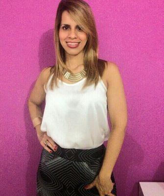 DeboraEvelym1's profile picture. Advogada e Analista de Negócios
