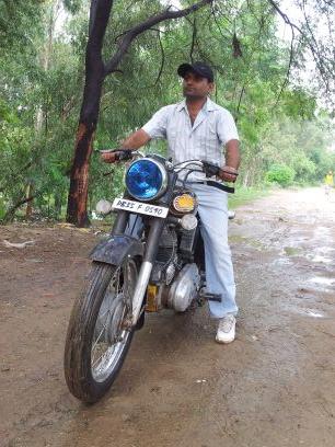 tanveer13198020's profile picture. 