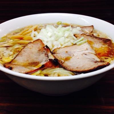 天王と書いて「てんおう」旨さと愛情が自慢の中華料理屋！ラーメン・定食の種類が豊富！ラーメンは550円から定食は５8０円から^ ^！一番人気は新潟・長岡名物の生姜醤油ラーメン！ ご来店お待ちしております！火曜定休＊バイトがツイートしています。 営業時間11:30〜20:00 毎日通し営業！お盆も営業してます！