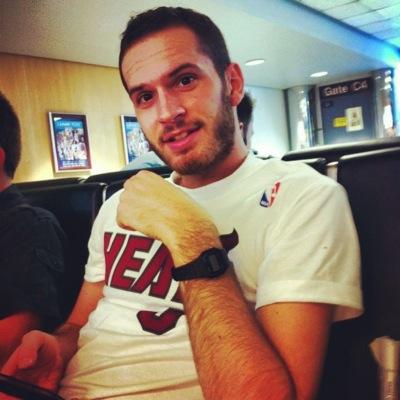 albertocasna's profile picture. Heavy learner, passionate about marketing and business model. Addicted to sport, wine and Vespa tours. Marketing Director @brightside_cap