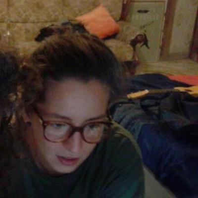 CostanzaPoe's profile picture. L'anima libera é rara, ma quando la vedi la riconosci, soprattutto perché provi un senso di benessere quando gli sei vicino.